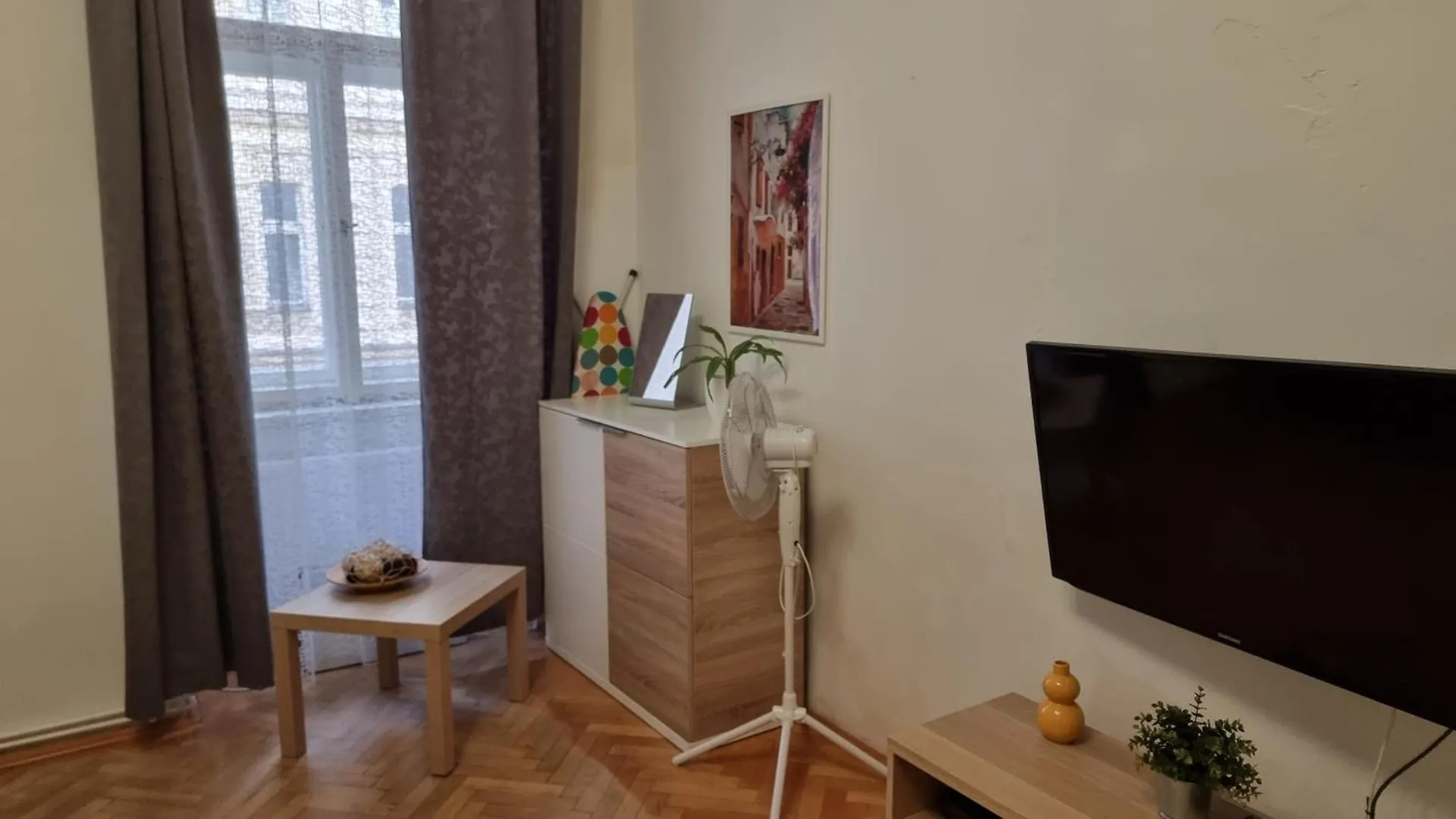 Apartment Krakovska 20 Prag